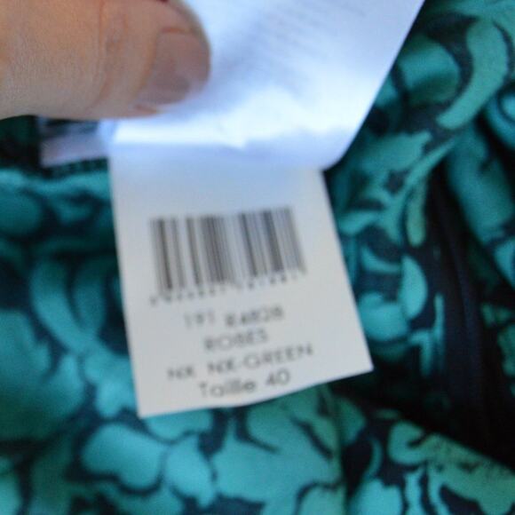 Kookai Size 40 Floral Dress with Flutter Sleeve V-Neck  | Size 40 - Picture 8 of 8